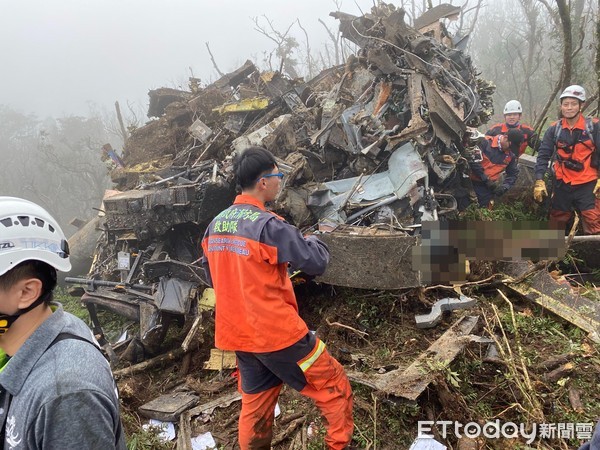 臺軍黑鷹直升機事故8人罹難 "參謀總長"沈一鳴在內