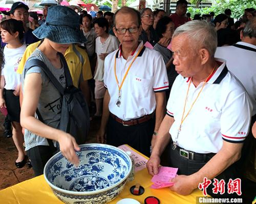 台灣寫真：台灣中秋歡樂多 家家戶戶話團圓