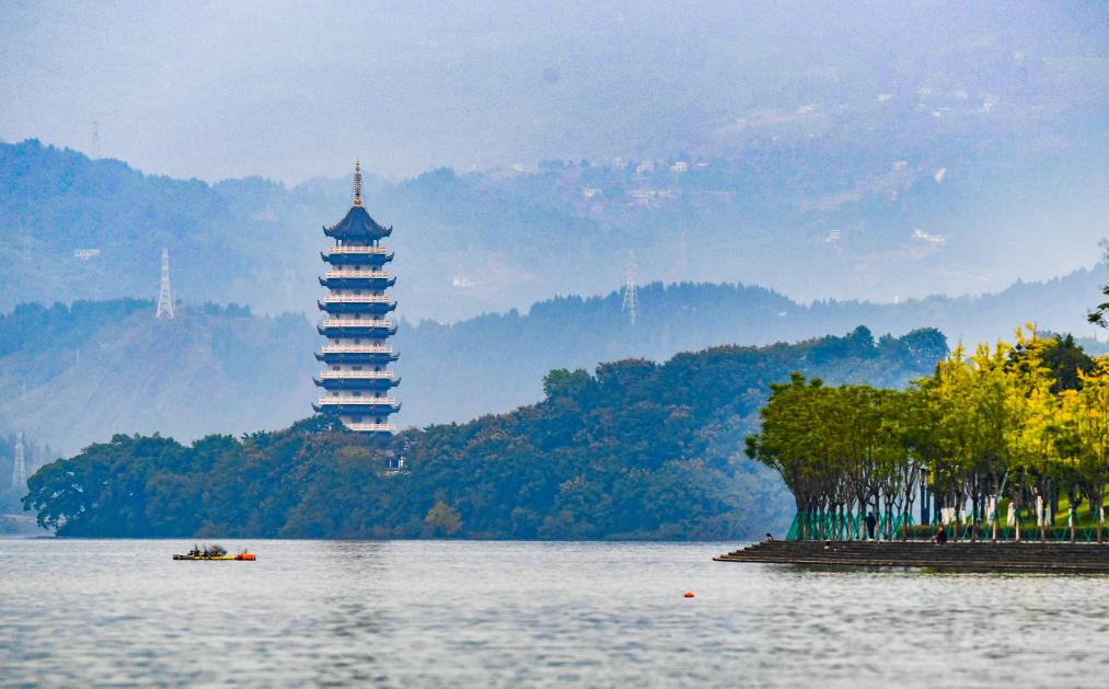 以綠興城 點綠成“金”——三峽庫區崛起綠色之城