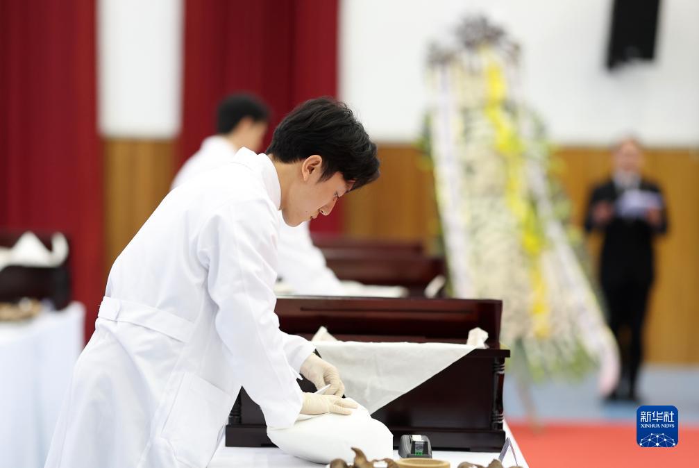 第十批在韓中國人民志願軍烈士遺骸裝殮儀式在韓國仁川舉行