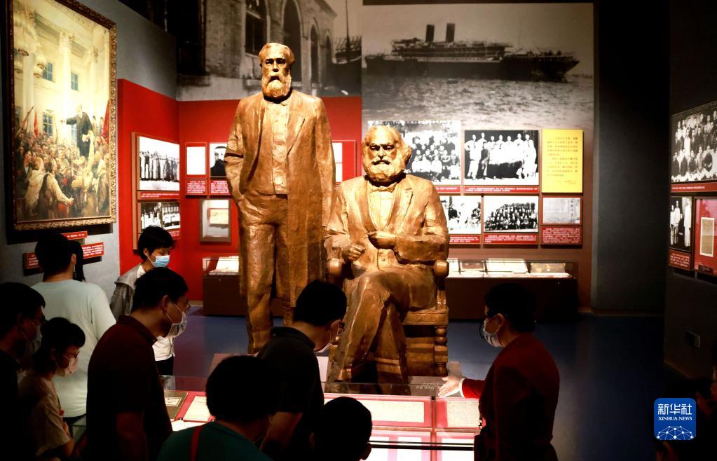 中國共産黨歷史展覽館開館以來持續形成參觀熱潮
