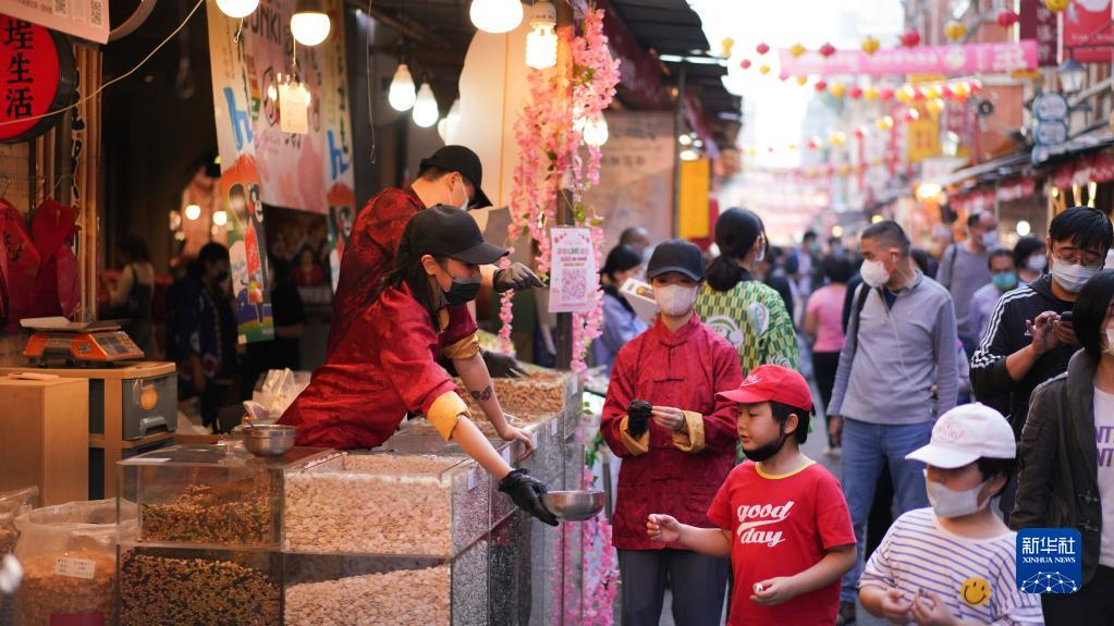老街新年味——春節走訪台北傳統街區市集