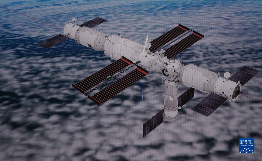 空間站機械臂轉位貨運飛船試驗取得圓滿成功