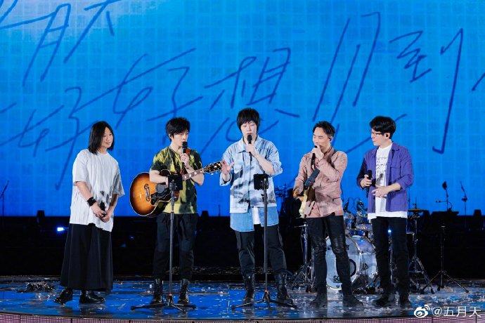 台灣歌手輪番登“陸”開唱 近百場大型演唱會正啟動……