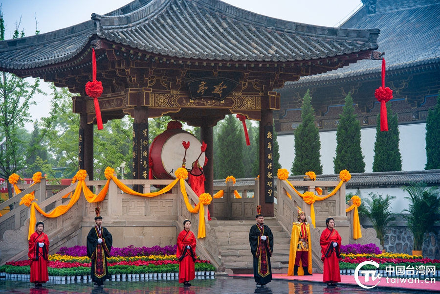 兩岸同胞共拜始祖 壬寅年海峽兩岸神農炎帝民間拜祖大典在山西高平舉行