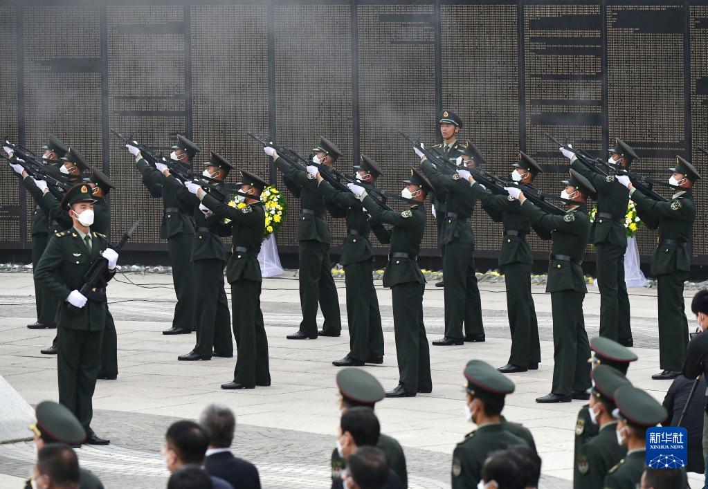 第八批在韓中國人民志願軍烈士遺骸安葬儀式在瀋陽舉行