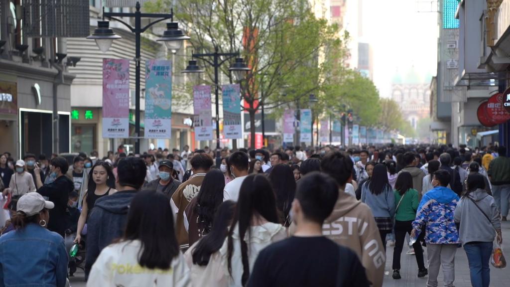 一路海棠催熱“春日經濟”