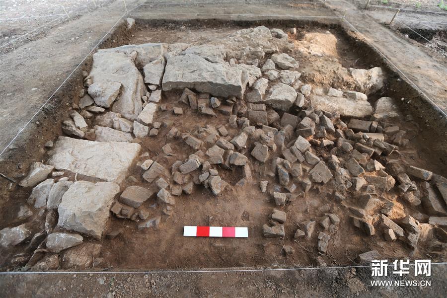 龍門石窟考古發現唐代塔基 初步推測為印度高僧墓塔 龍門石窟考古發現唐代塔基 初步推測為印度高僧墓塔