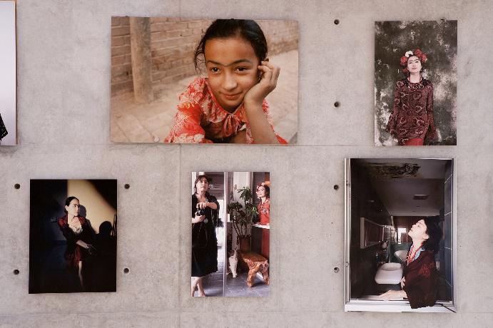 翟永明文學藝術人生的“時間劇場”啟幕 翟永明文學藝術人生的“時間劇場”啟幕