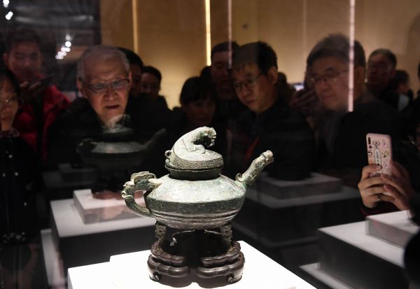 意大利返還796件中國文物 外國網友的回復“亮了”