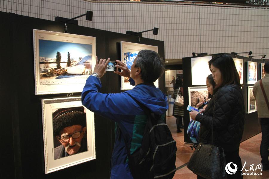 “大西北風情”攝影聯展在香港文化中心舉行