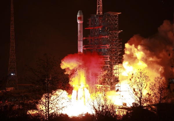 “中星2D”衛星成功發射 中國航天2019年實現開門紅