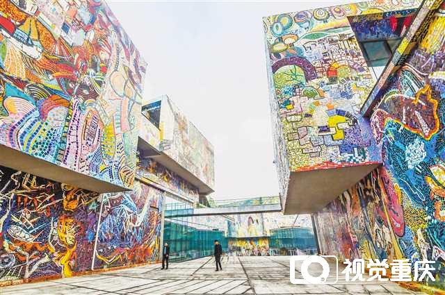 為城市添一道風景，為鄉村增一分魅力——墻繪塗鴉 重慶美顏新畫筆
