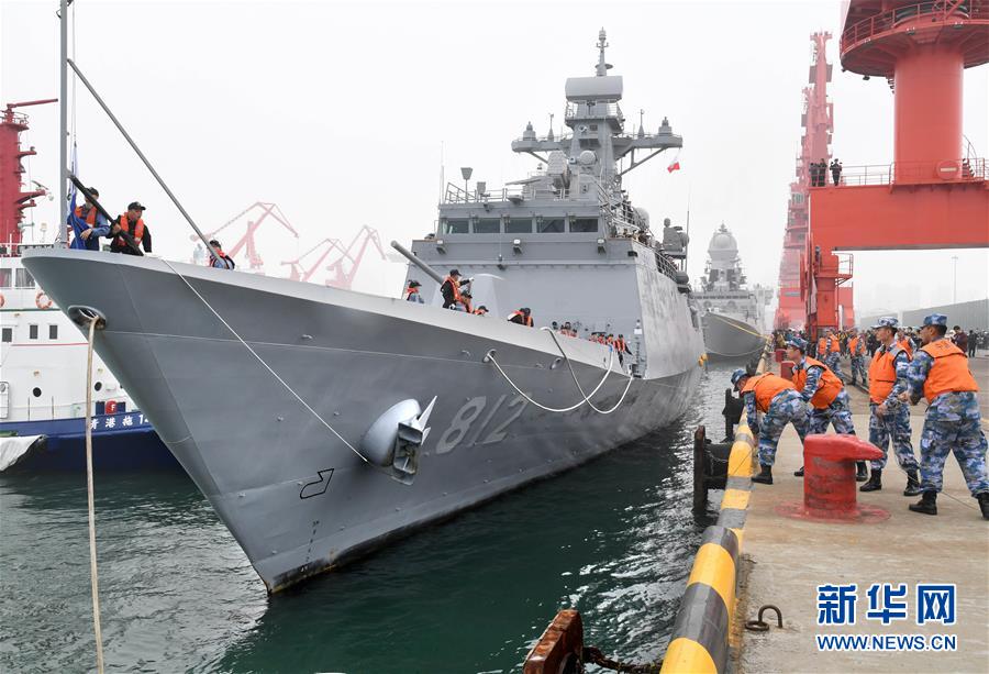 來華參加多國海軍活動的外國軍艦抵達青島