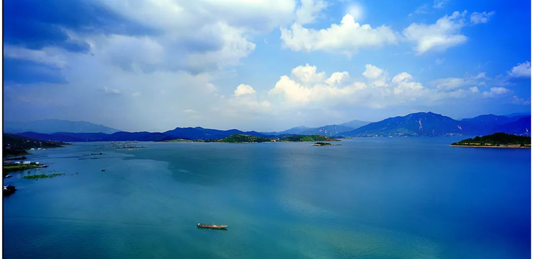 雲遊中國 | 東江湖:近水遙山皆有情 雲遊中國 | 東江湖:近水遙山皆有情