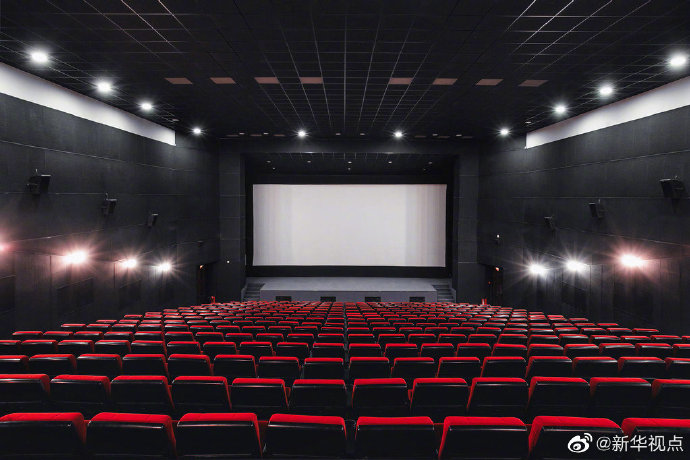 電影院等密閉式娛樂休閒場所低中高風險地區均暫不開業