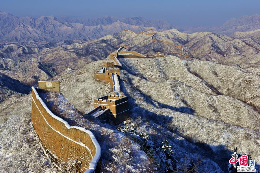 十萬野杏花雲漫金山嶺 隱藏在北京邊的世外桃源