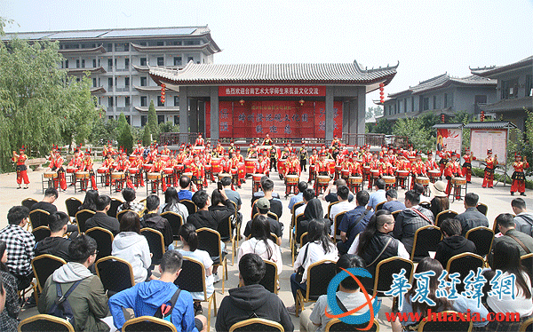 台灣大學生吹打樂團探訪絳州非遺 欣賞民間絳州鼓樂