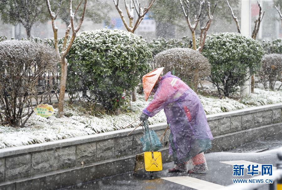 風雨無阻向前進——寫在全國疫情防控阻擊戰取得重大戰略成果之際