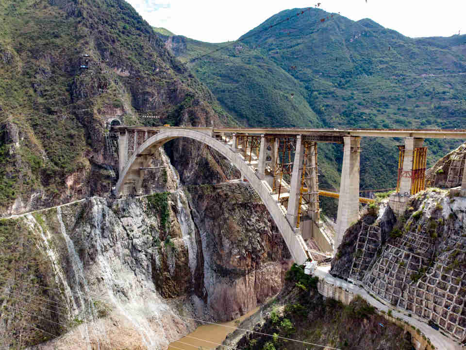 創三項“世界第一”！瀾滄江特大橋主體工程完工