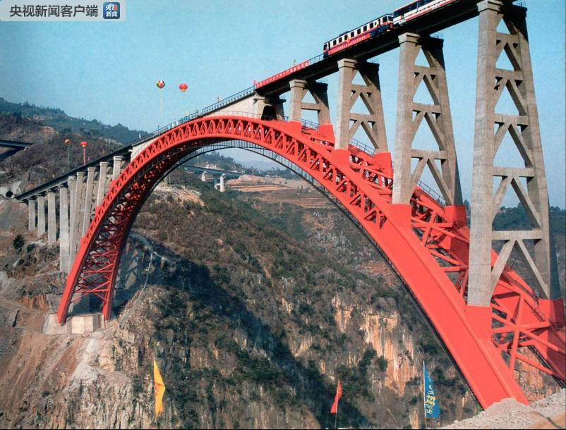 4.6萬噸！今天這座橋梁轉體刷新了世界紀錄