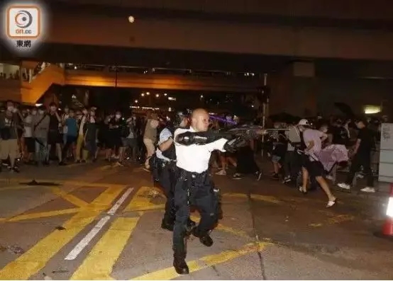 “光頭警長”：香港警察有能力處理這班暴徒！