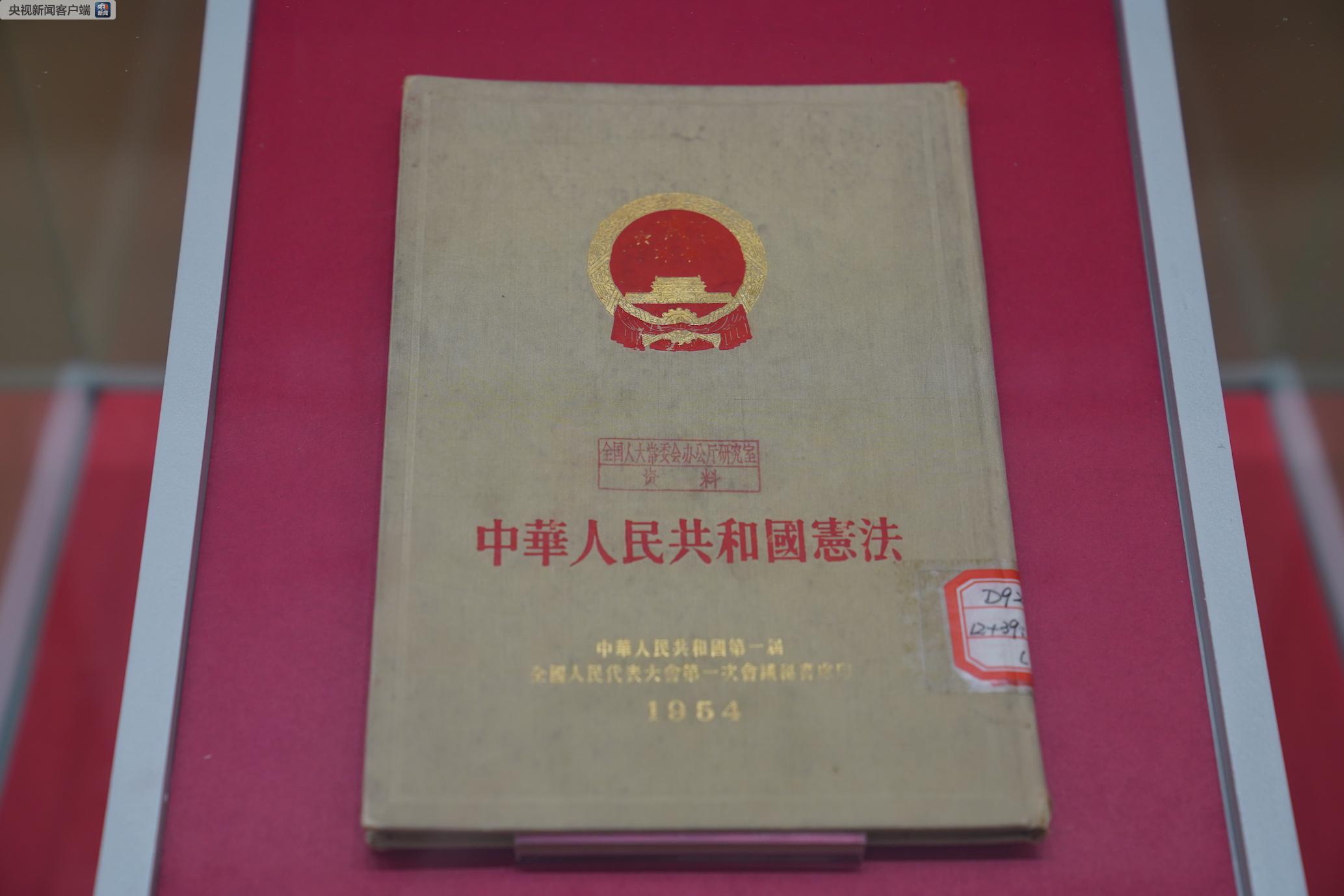 習近平參觀的這條新中國70年“時光隧道”，邀你先睹為快！