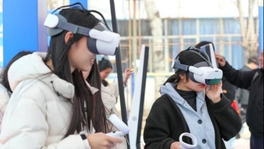 解好就業“連線題” 學校請來“紅娘團”