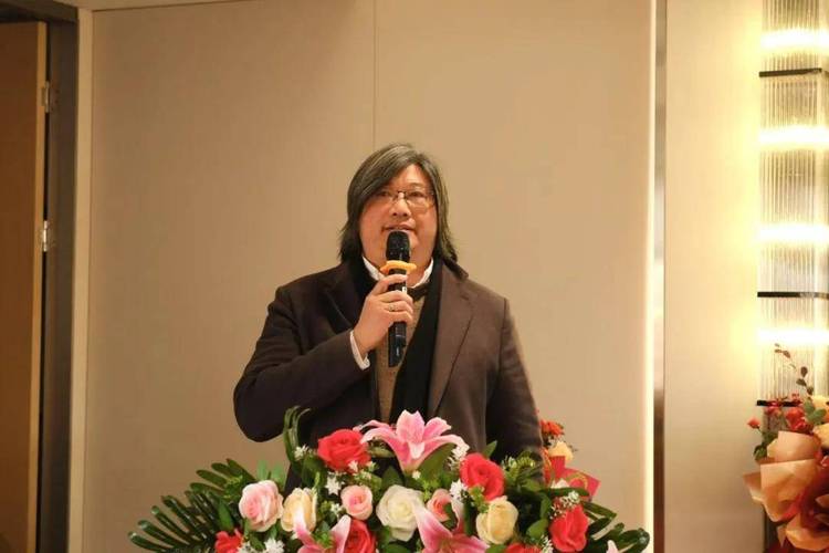勇攀藝峰 夢啟星河 | 榮懷教育 “美育珠峰計劃” 正式啟動