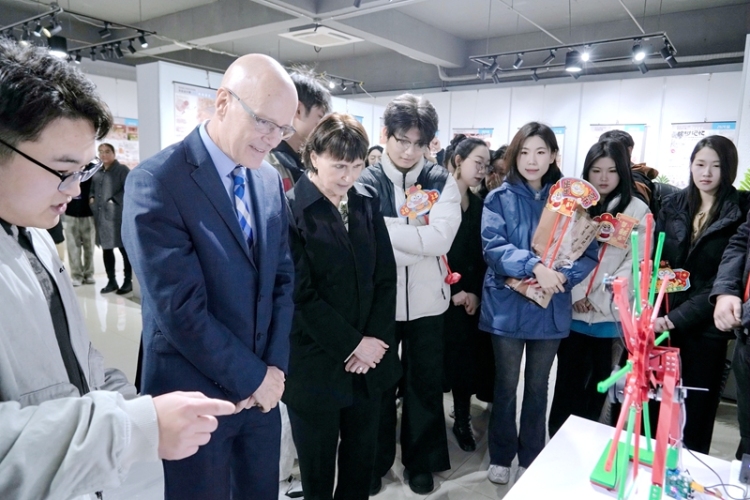 燕京理工學院世界青年領導力論壇：中加高校共探全球青年領導力