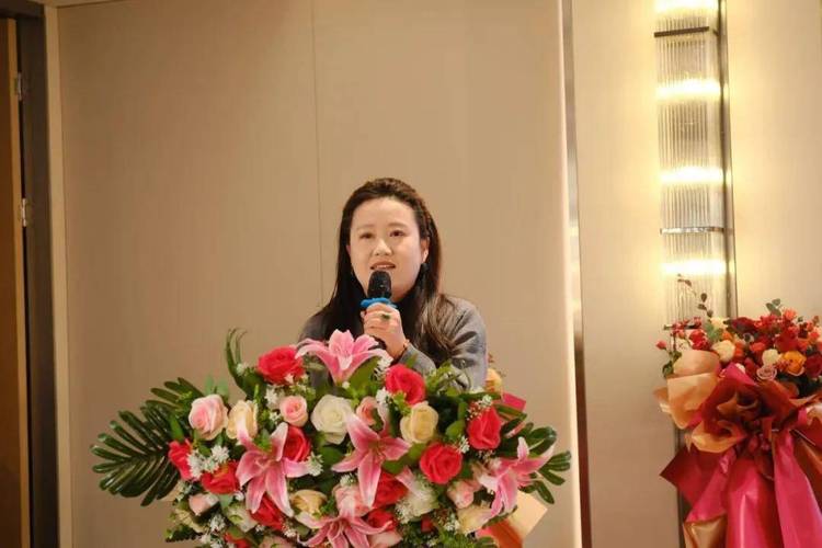 勇攀藝峰 夢啟星河 | 榮懷教育 “美育珠峰計劃” 正式啟動