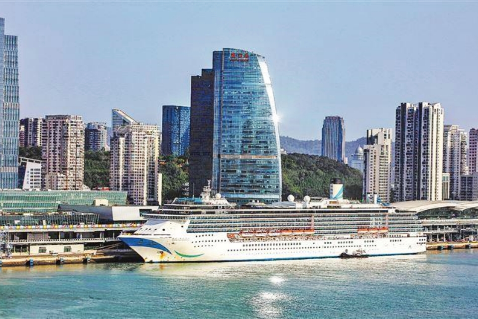 廈門郵輪産業如何保持全國“頂流”_fororder_1b81b74c-2d62-4a86-a9c2-5b88c89e7e0b_副本
