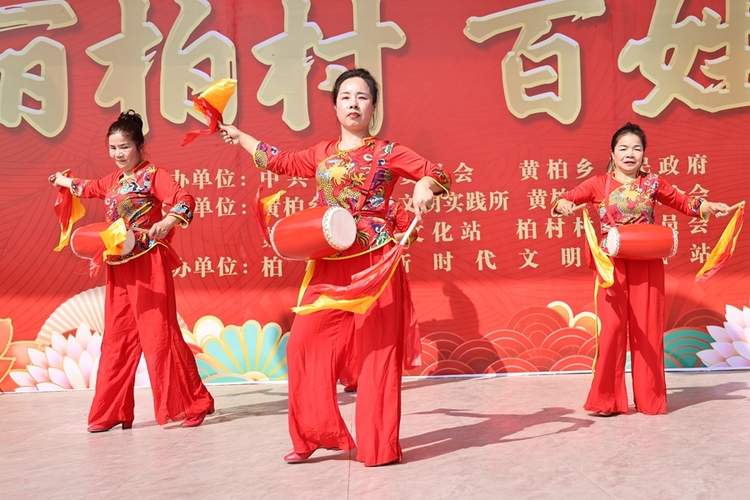 江西瑞金：百姓大聯歡 熱鬧過小年