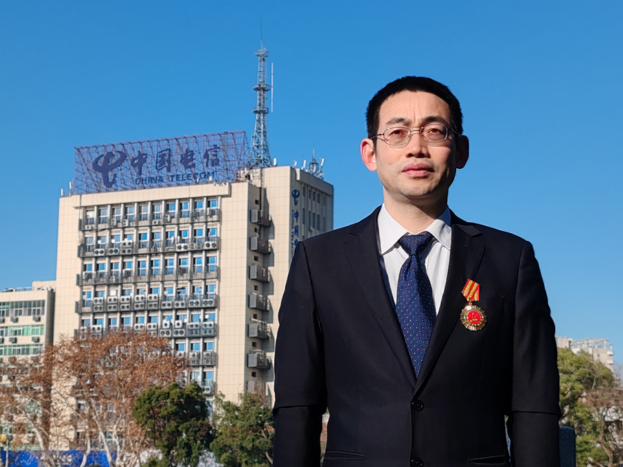 陳院明：勞模助企行 領航促振興