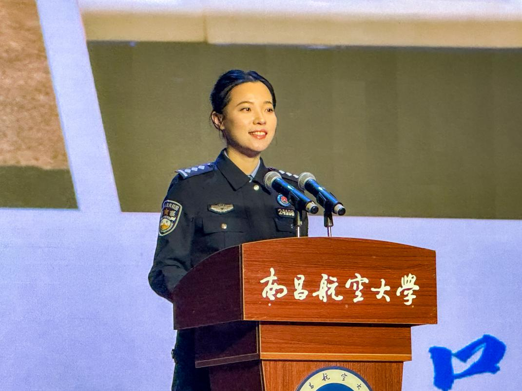 國門文化進校園“大思政課”在南昌航空大學舉行_fororder_圖片3