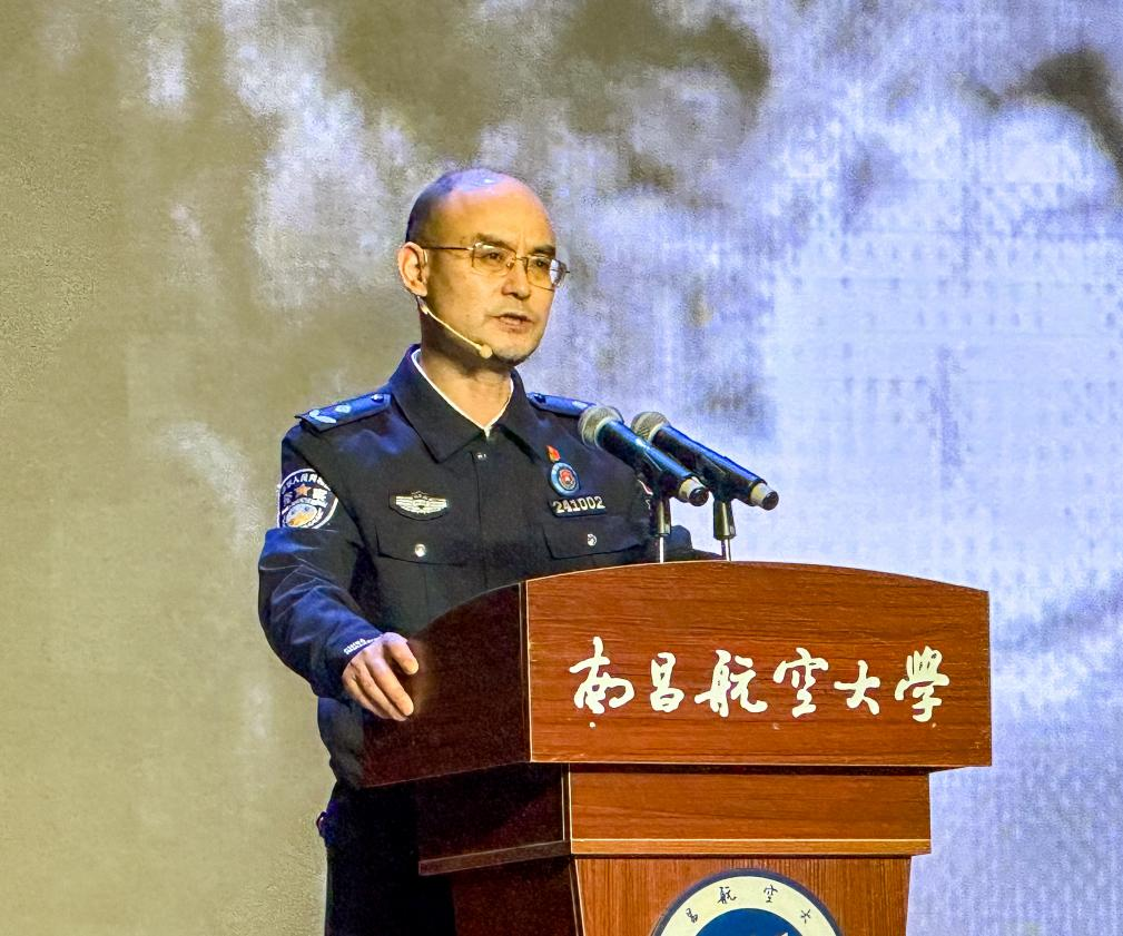 國門文化進校園“大思政課”在南昌航空大學舉行_fororder_圖片6