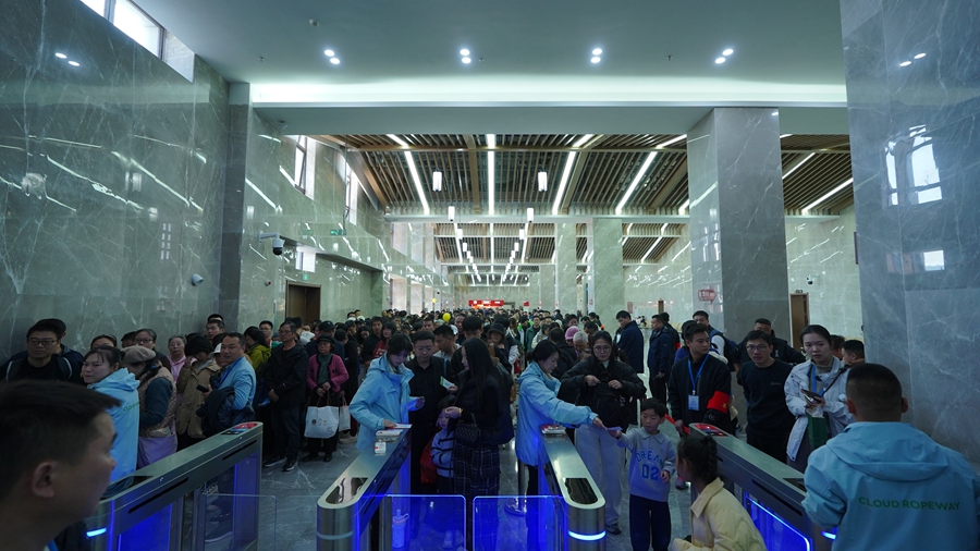 梅嶺雲端索道正式開通 多維體驗開啟南昌文旅新篇章_fororder_DSC06127.JPG