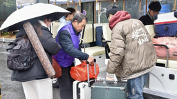 南昌工學院免費觀光車熱情服務返校學子