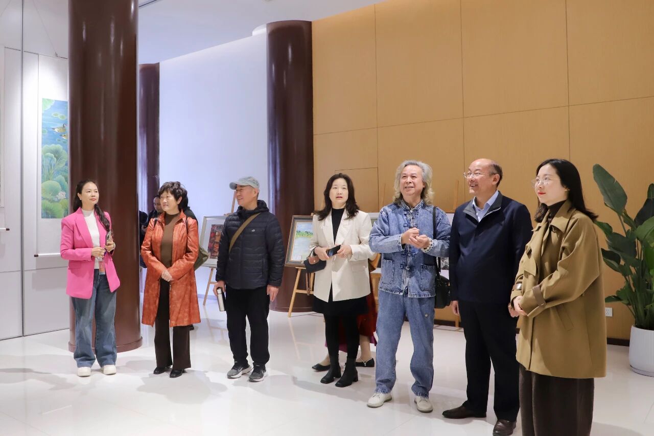 江流三省 墨染萬山 贛鄂皖三省七縣（區）美術作品展在湖口舉行_fororder_微信圖片_20251030150950