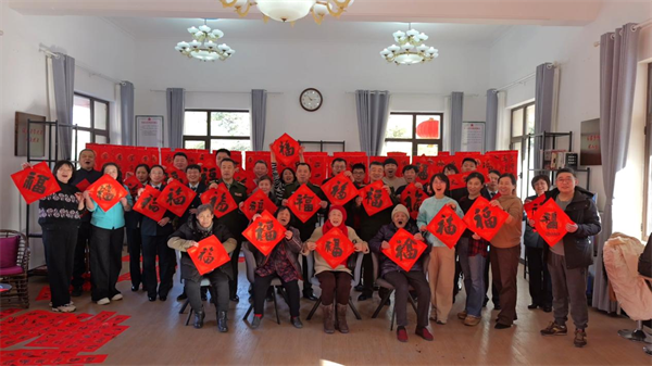 遼寧省軍區錦州駐地幹休所歡慶新春