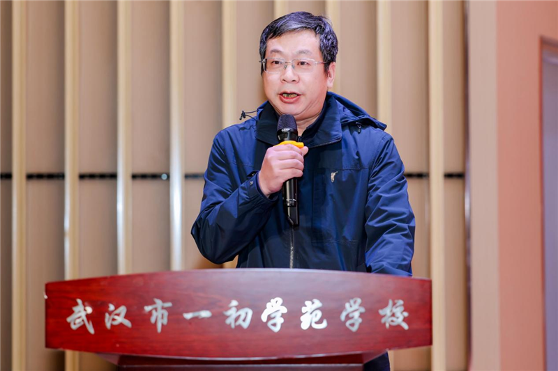 武漢民族街道“消防+義警”築牢平安防線 校園安全裝上“雙保險”