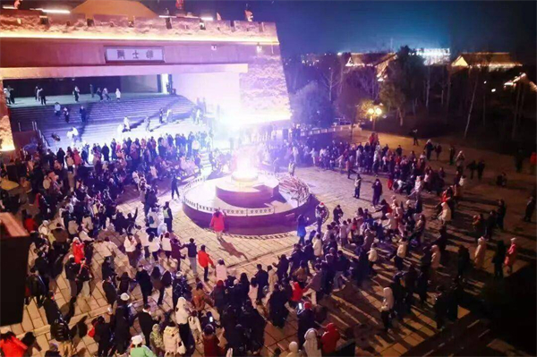 供需兩旺!元旦假期湖北500余場文旅活動 點燃新年消費新熱潮