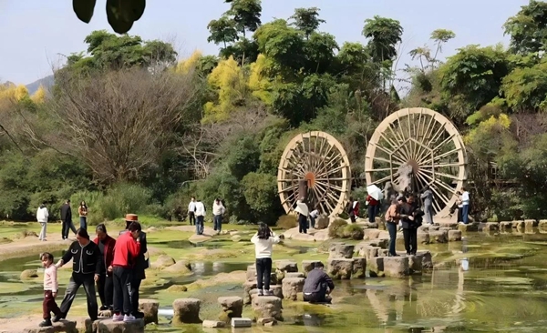 黃果樹旅遊區:文旅煥新彩