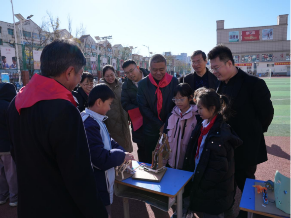 滄州市新華區:科技賦能童心 夢想點亮未來