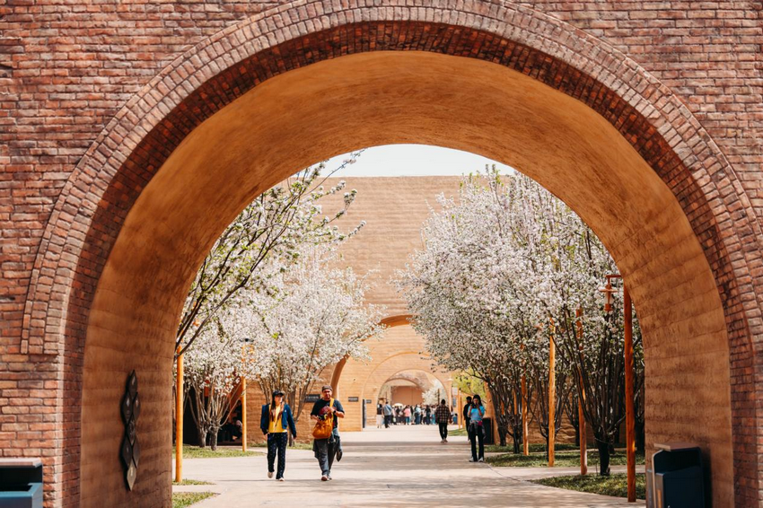 春遊正當時 建業文旅“三八節”福利來了!