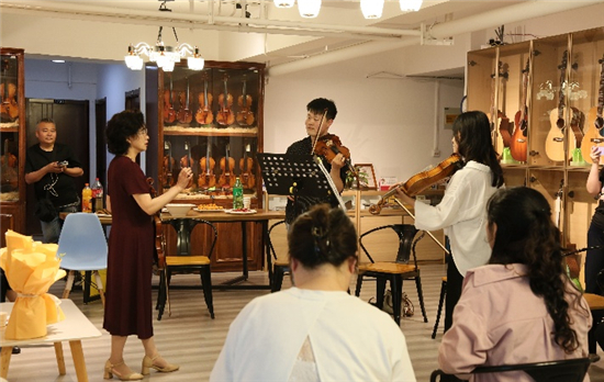 直面AI衝擊下的行業陣痛 南京藝術學院教授沈琤對小提琴教育提出新思路