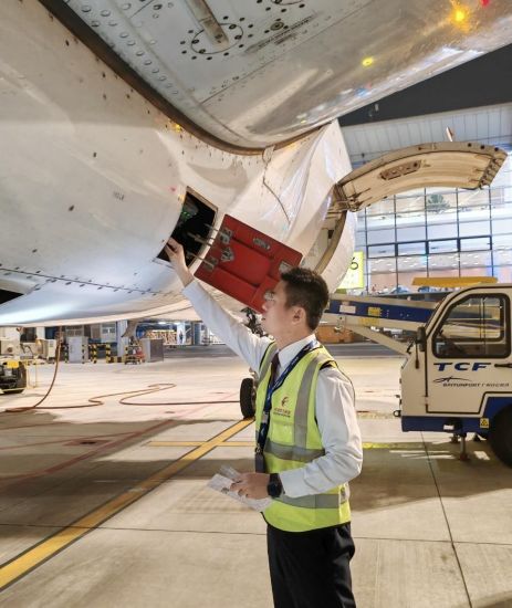 東航“馬機長”的馬年首飛