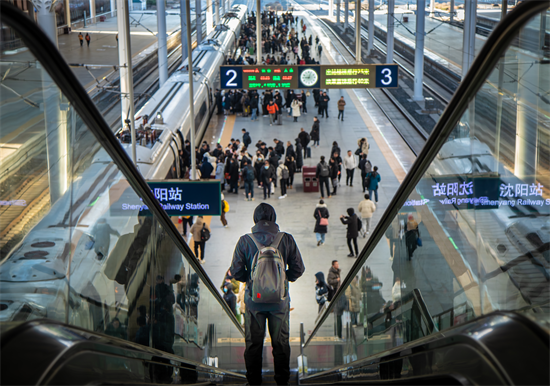 國鐵瀋陽局清明小長假預計發送旅客 405萬人次_fororder_圖片1