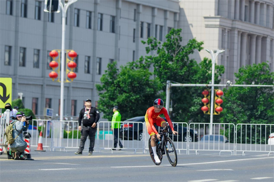 2025年中國公路自行車聯賽暨中國自行車運動騎遊大會湖系列·康平站開賽_fororder_常自行車2