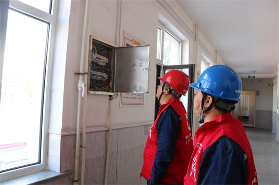 迎戰高考 國網阜新供電公司全力築牢保電防線_fororder_圖片 4